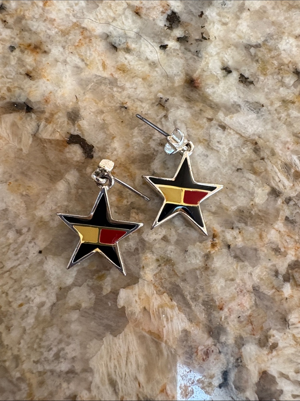 Tommy Hilfiger Star Drop Earrings in Black, Yellow, Red